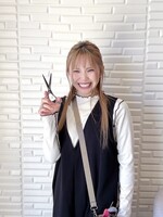 石岡　彩乃